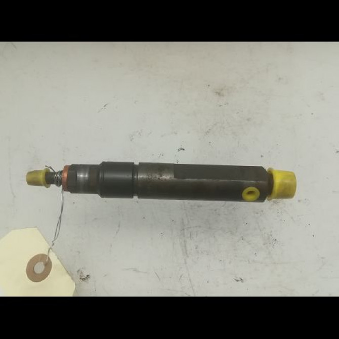 Injecteur occasion RENAULT CLIO II Phase 1 03-1998->06-2001 1.9 DTI 8200047509 1