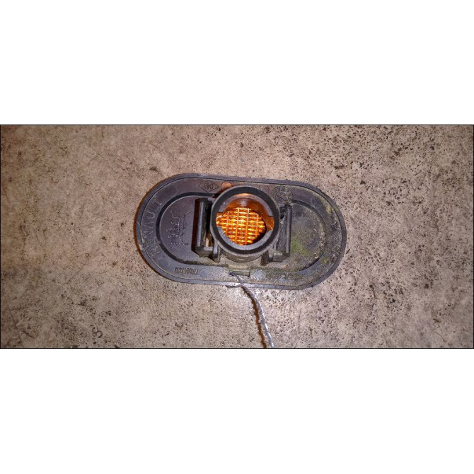 Répétiteur aile gauche occasion RENAULT KANGOO I Phase 2 03-2003->06-2010 1.5 DCI 65ch 8200194580 2