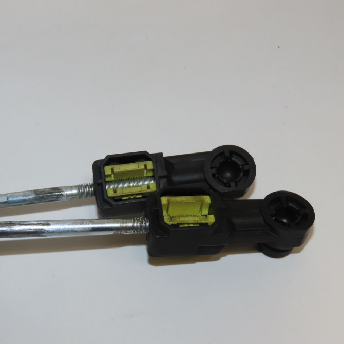 Tringlerie boite occasion PEUGEOT 307 Phase 1 04-2001->06-2005 1.6 HDI 16v 110ch 2400GX 2