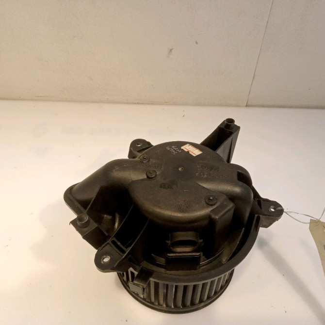 Ventilateur de chauffage occasion FIAT PUNTO II Phase 1 10-1999->05-2003 60 71735484 2