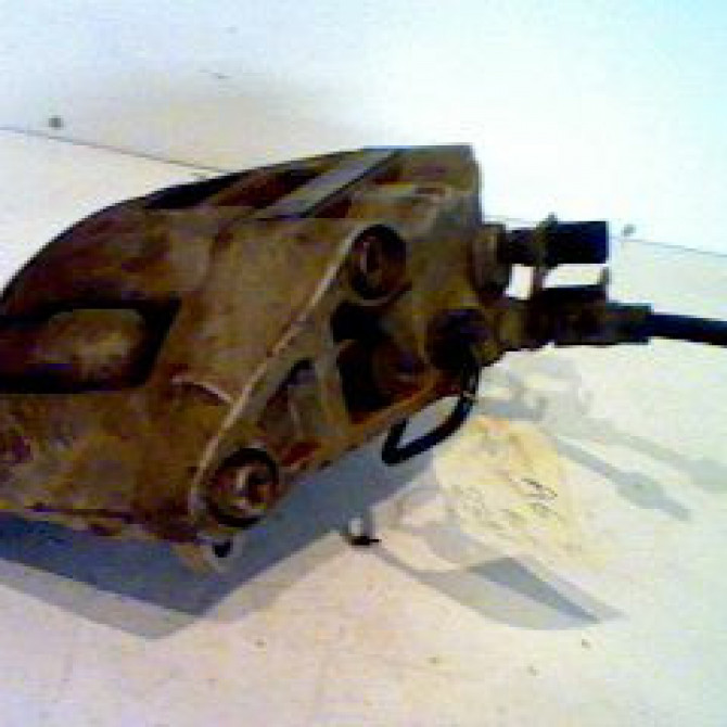 Etrier de frein avant gauche occasion AUDI A6 ALLROAD II Phase 2 07-2000->12-2005 4F0615123 1