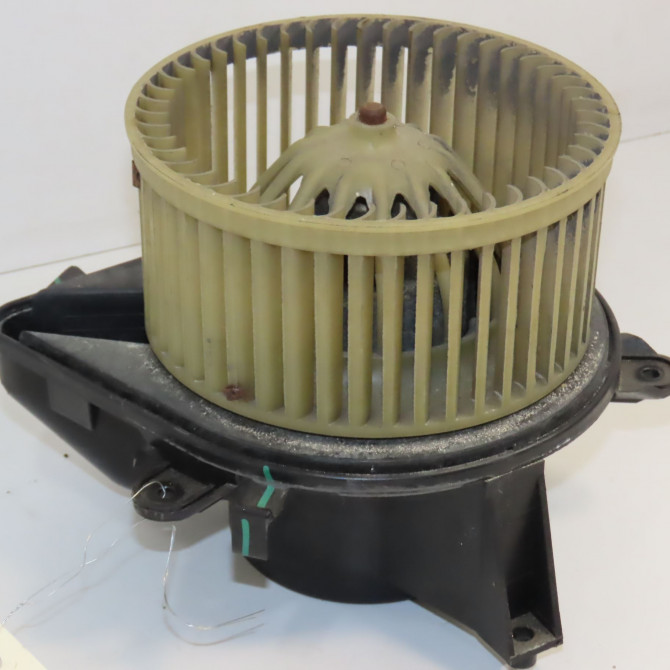 Ventilateur de chauffage occasion FIAT DOBLO I Phase 2 01-2006->12-2009 1.3 DT 75ch 71735484 1
