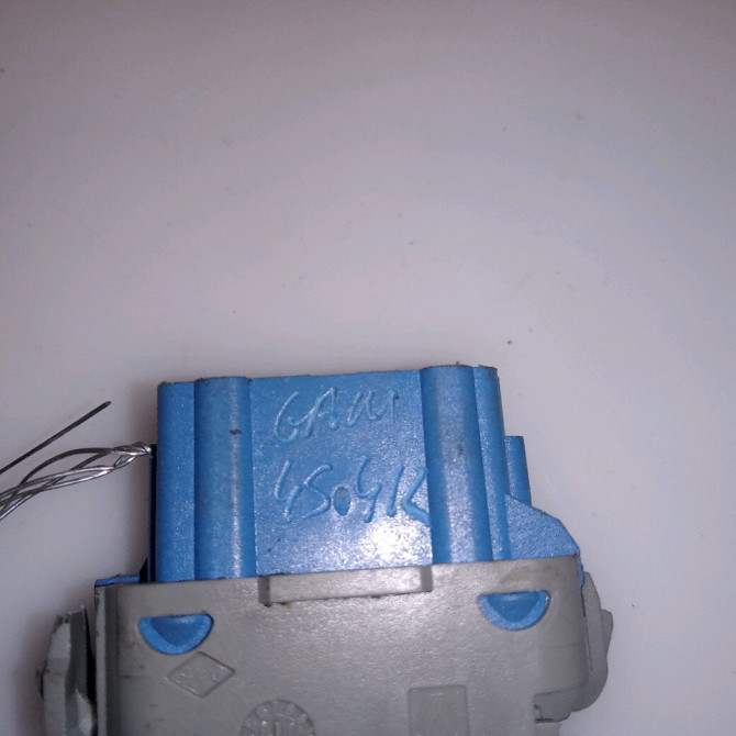 Commande lève-glace porte avant droite occasion RENAULT KANGOO II Phase 1 01-2008->03-2013 1.5 DCI 90ch 8200476809 4