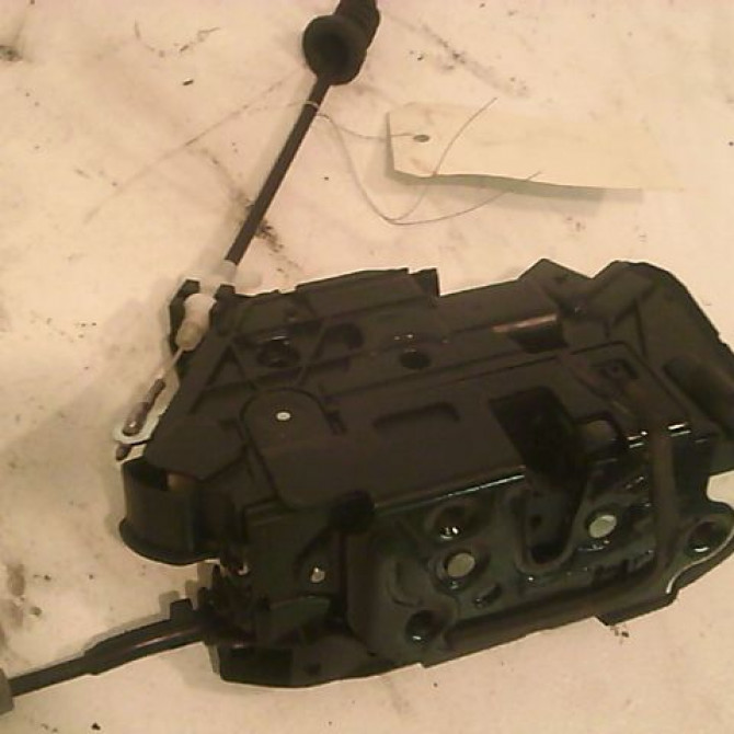 Serrure porte avd occasion VOLKSWAGEN TIGUAN I TIGUAN I Phase 2 2011-04-01->2016-12-31 2.0 TDI 140ch 5N1837016M 3