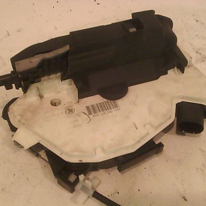 Serrure porte avd occasion VOLKSWAGEN TIGUAN I TIGUAN I Phase 2 2011-04-01->2016-12-31 2.0 TDI 140ch 5N1837016M 5