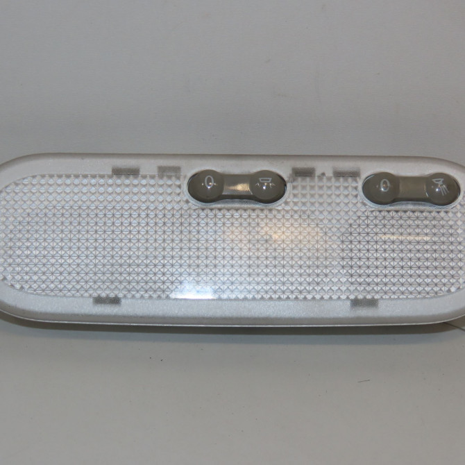 Plafonnier occasion RENAULT MASTER III Phase 2 06-2014->... 2.3 DCI 130ch 8200418356 1