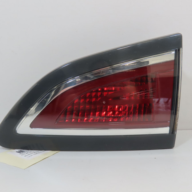 Feu arrière intérieur droit occasion RENAULT SCENIC III Phase 3 04-2013->... 1.5 DCI 110ch 265502369R 1