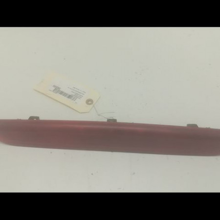 Feux stop supplementaire occasion VOLKSWAGEN POLO IV Phase 1 01-2002->05-2005 1.9 SDI 6Q6945097