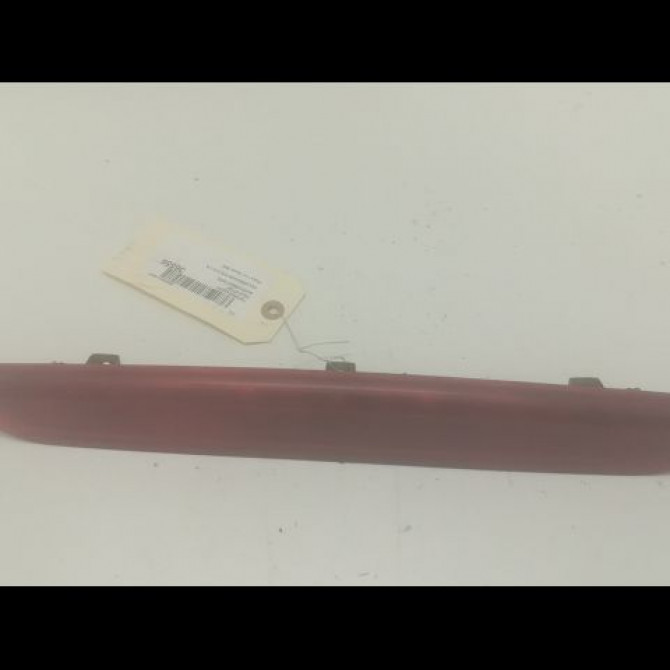 Feux stop supplementaire occasion VOLKSWAGEN POLO IV Phase 1 01-2002->05-2005 1.9 SDI 6Q6945097 1