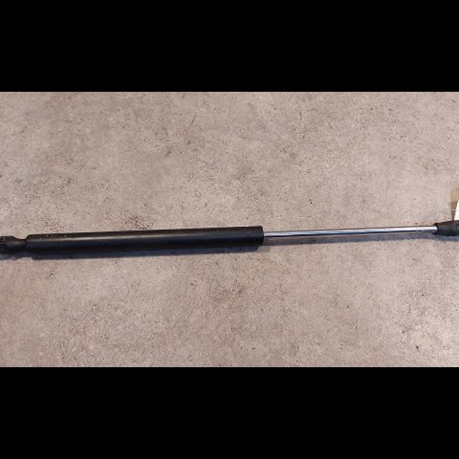 Verin droit hayon occasion RENAULT TWINGO I Phase 3 08-2000->06-2007 1.2i 16v 1