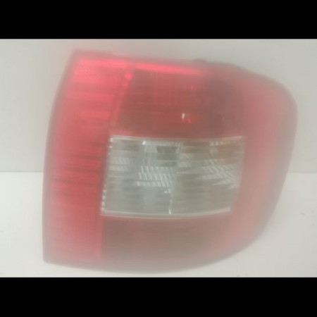 Feu arrière droit occasion FIAT MULTIPLA Phase 2 09-2004->04-2010 1.9 DT MULTIJET 120ch 51720552