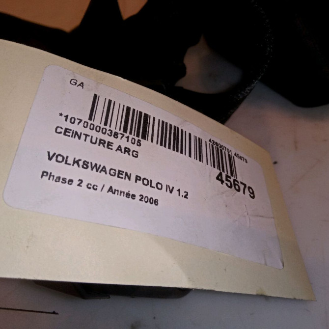 Ceinture arrière gauche occasion VOLKSWAGEN POLO IV Phase 2 05-2005->09-2009 1.2 65ch 6Q0857805ARAA 4