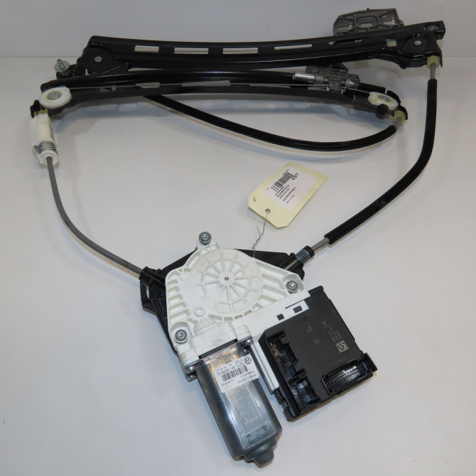 Mecanisme+moteur leve-glace avg occasion VOLKSWAGEN PASSAT VI Phase 1 CC 11-2011->12-2017 3C8837461M 1