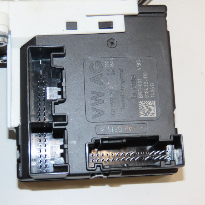 Mecanisme+moteur leve-glace avg occasion VOLKSWAGEN PASSAT VI Phase 1 CC 11-2011->12-2017 3C8837461M 3