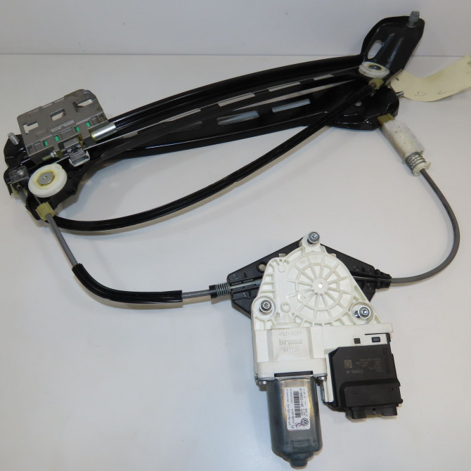 Mecanisme+moteur leve-glace ard occasion VOLKSWAGEN PASSAT VI Phase 1 CC 11-2011->12-2017 3C8839462M 2