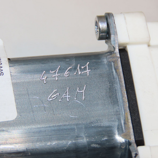 Mecanisme + moteur lève-glace avant droit occasion VOLKSWAGEN PASSAT VI Phase 1 CC 11-2011->12-2017 3C8837462M 4