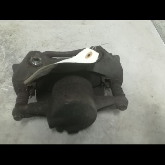 Etrier de frein avant gauche occasion ALFA ROMEO MI.TO MI.TO Phase 1 2008-09-01->2016-12-31 1.3 JTDM 85ch 77364654 2