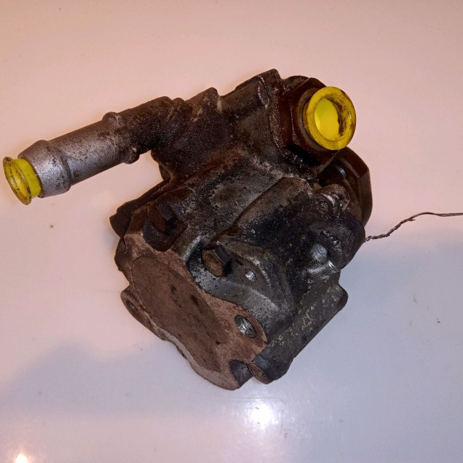 Pompe direction assistee occasion VOLKSWAGEN GOLF IV GOLF IV Phase 1 1998-01-01->2005-06-30 1.9 TDI 130ch 1J0422152A 1