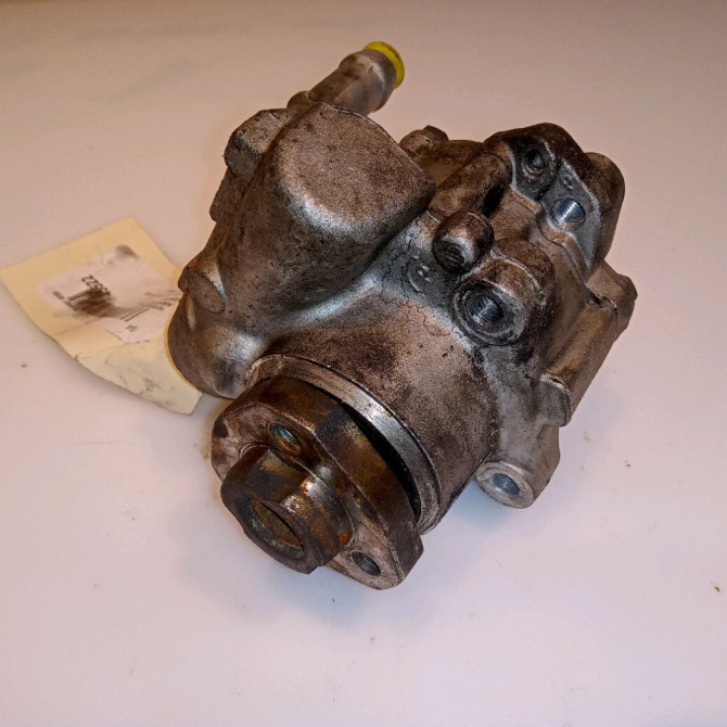 Pompe direction assistee occasion VOLKSWAGEN GOLF IV GOLF IV Phase 1 1998-01-01->2005-06-30 1.9 TDI 130ch 1J0422152A 3