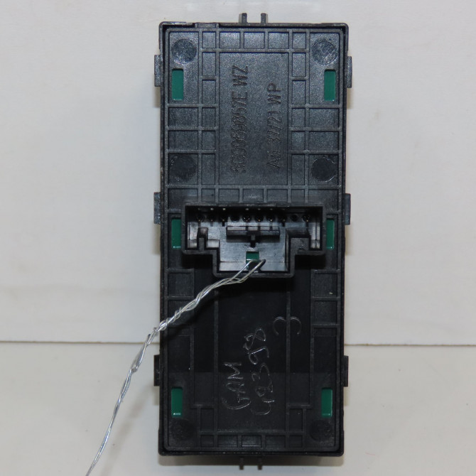 Commande lève-glace porte avant gauche occasion SEAT LEON III 5G0959857EWZU 2