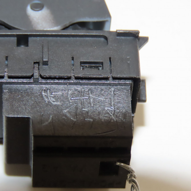 Commande leve-glace porte arrière gauche occasion SEAT LEON III 5G0959855NWZU 3