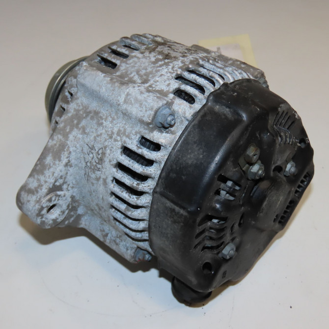 Alternateur occasion TOYOTA YARIS I Phase 2 03-2003->12-2005 75 D-4D 2706033040 4