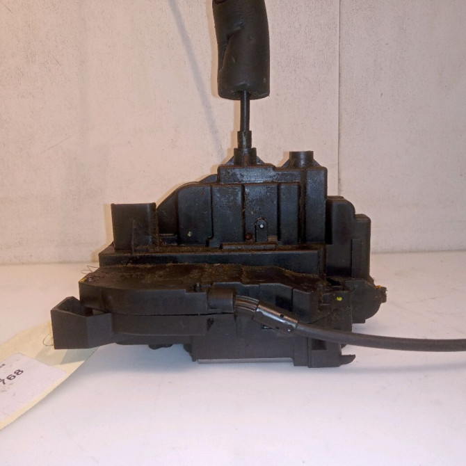 Serrure porte arg occasion RENAULT SCENIC III Phase 1 04-2009->11-2011 1.5 DCI 110ch 825030004R 2