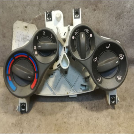 Commande de chauffage occasion FIAT PANDA II Phase 1 09-2003->12-2012 1.1i 77362520