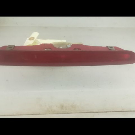 Feux stop supplementaire occasion RENAULT LAGUNA II Phase 2 03-2005->09-2007 1.9 DCI 110ch 8200002496