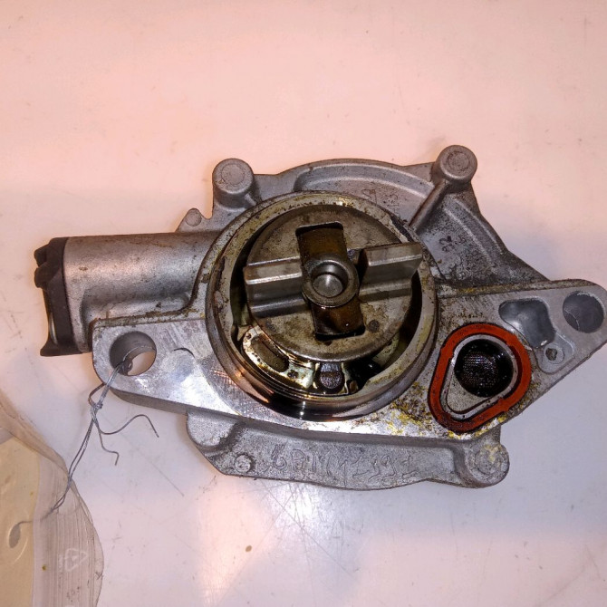 Pompe a vide occasion FORD FIESTA VI Phase 1 10-2008->11-2012 1.4 TDCI 68ch 1485764 1