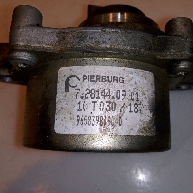 Pompe a vide occasion FORD FIESTA VI Phase 1 10-2008->11-2012 1.4 TDCI 68ch 1485764 3