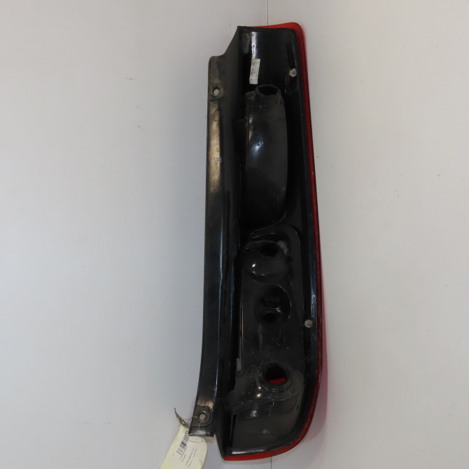 Feu arrière gauche occasion FORD FIESTA V Phase 2 10-2005->10-2008 1.3i 1432274 2
