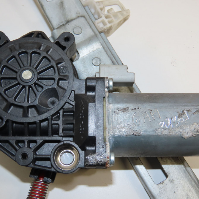 Mecanisme+moteur leve-glace avg occasion PEUGEOT 206 + Phase 1 03-2009->05-2013 1.1i 8v 60ch 9221G0 3