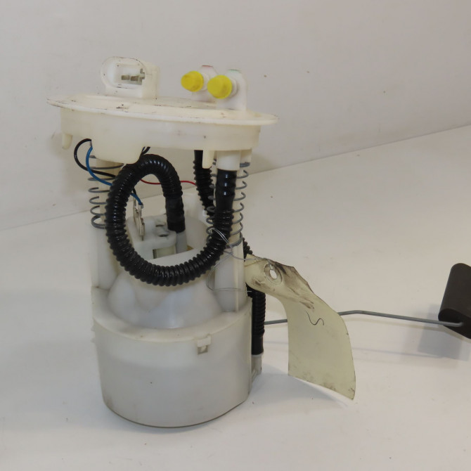 Jauge a carburant occasion RENAULT MEGANE I Phase 1 11-1995->03-1999 1.6i 7700426211 2