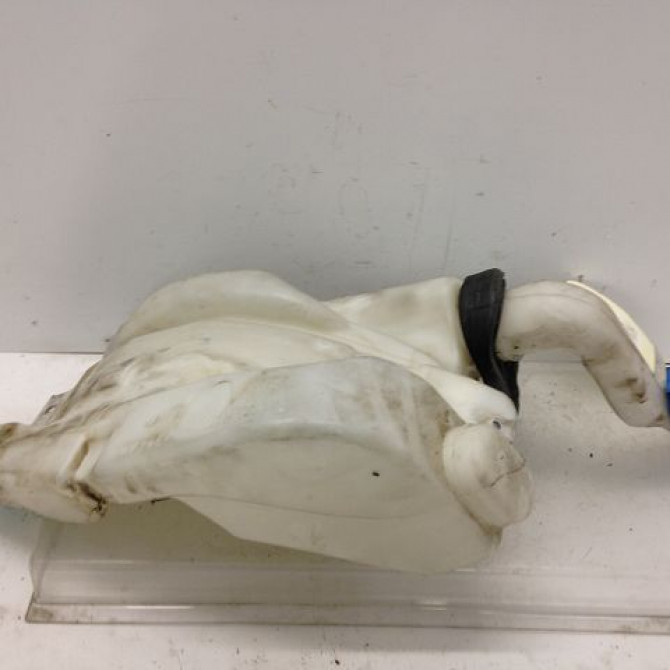 Reservoir lave-glace avant occasion AUDI A8 I Phase 1 09-1994->02-1999 4E0955453J 1