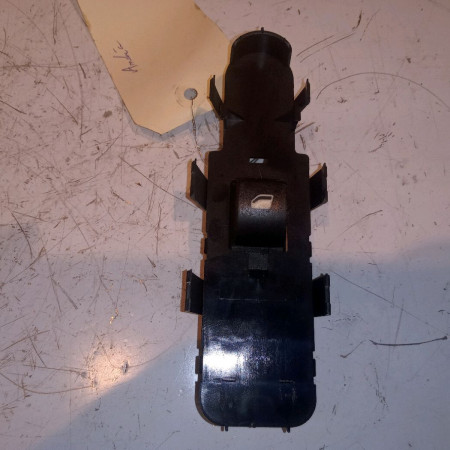 Commande lève-glace porte avant droite occasion PEUGEOT 207 Phase 1 04-2006->06-2013 1.4 HDI 70ch