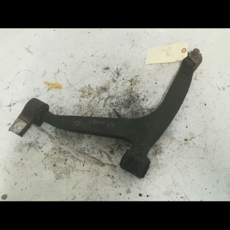 Triangle inf avg occasion CITROEN BERLINGO I Phase 2 11-2002->10-2010 2.0 HDi 90ch 3520V3