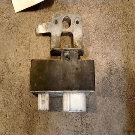 Boitier de préchauffage occasion SEAT CORDOBA II Phase 1 10-2002->05-2009 1.9 TDI 100ch