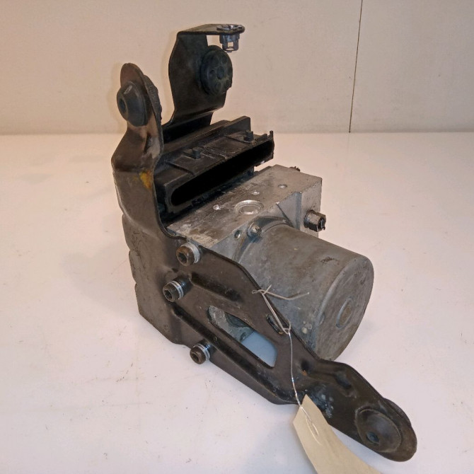 Unité hydraulique ABS occasion RENAULT SCENIC II Phase 2 09-2006->04-2009 1.9 DCI 130ch 7701069217 3