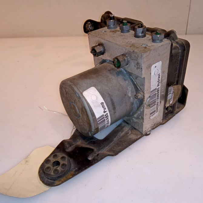 Unité hydraulique ABS occasion RENAULT SCENIC II Phase 2 09-2006->04-2009 1.9 DCI 130ch 7701069217 4