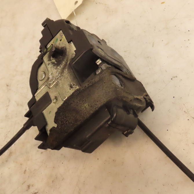 Serrure porte arg occasion RENAULT LAGUNA III Phase 1 10-2007->10-2010 1.5 DCI 825010002R 2