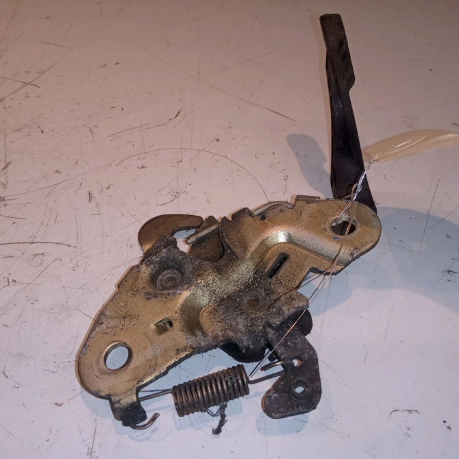 Serrure capot occasion PEUGEOT 207 Phase 1 04-2006->06-2013 1.4 HDI 70ch 1