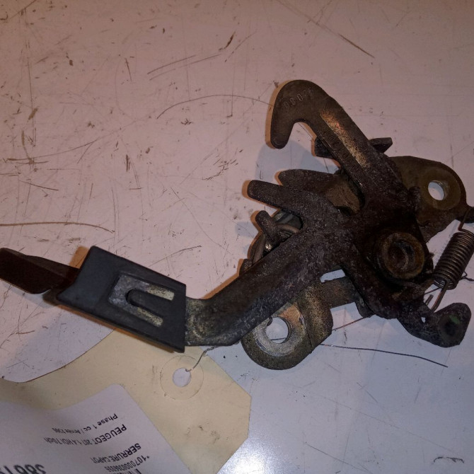 Serrure capot occasion PEUGEOT 207 Phase 1 04-2006->06-2013 1.4 HDI 70ch 2