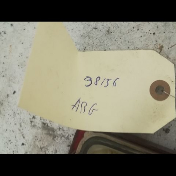 Feu arrière gauche occasion RENAULT TRAFIC I Phase 1 03-1983->05-1989 3