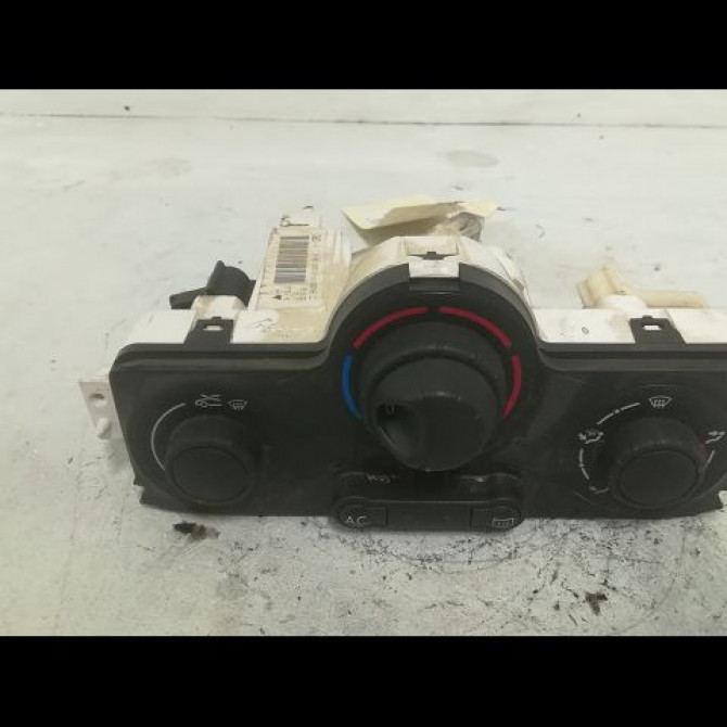 Commande de chauffage occasion RENAULT MEGANE II Phase 2 01-2006->06-2009 1.5 DCI 85ch 7701064234 1