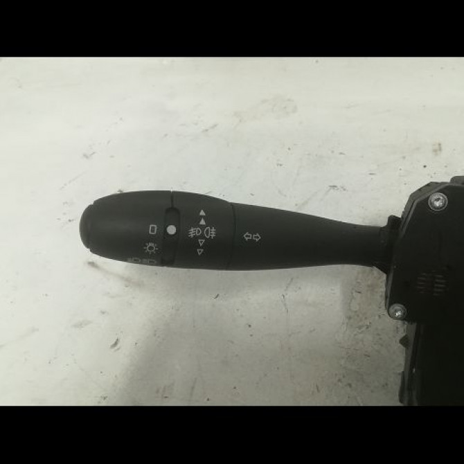 Bloc commodos occasion CITROEN C3 I Phase 1 04-2002->10-2005 1.4HDI 8v 70ch 6239VL 3