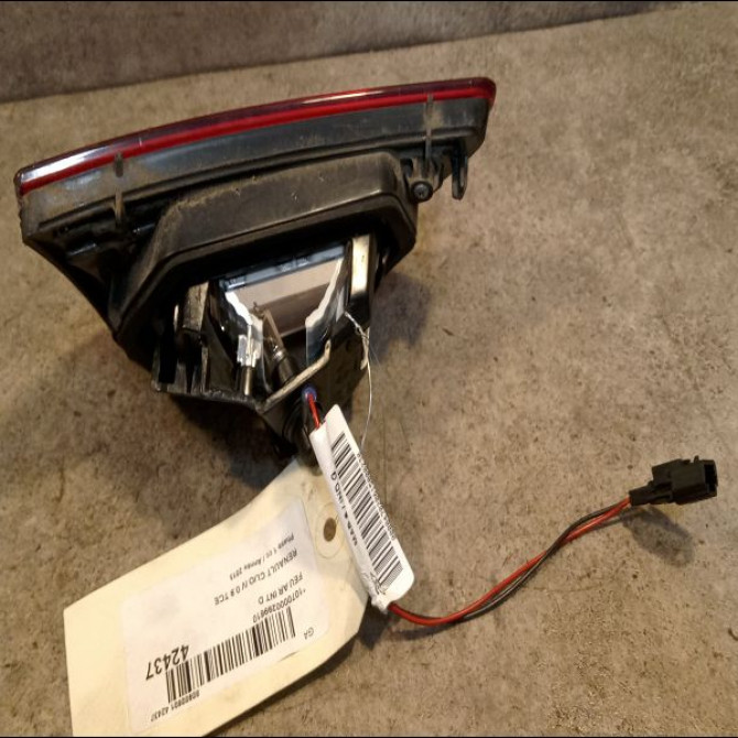 Feu arrière intérieur droit occasion RENAULT CLIO IV Phase 1 07-2012->... 0.9 TCE 90ch 2