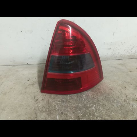 Feu arrière droit occasion CITROEN C5 I Phase 2 09-2004->06-2008 1.6 HDi 110ch 6351V3
