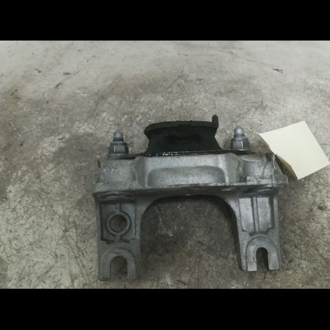 Support boite de vitesse occasion RENAULT TWINGO III Phase 1 06-2014->... 2