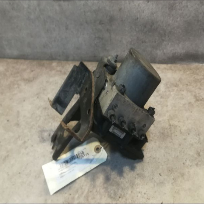 Unité hydraulique ABS occasion OPEL MERIVA I Phase 2 01-2006->09-2010 1.7 CDTI 100ch 93192618 1